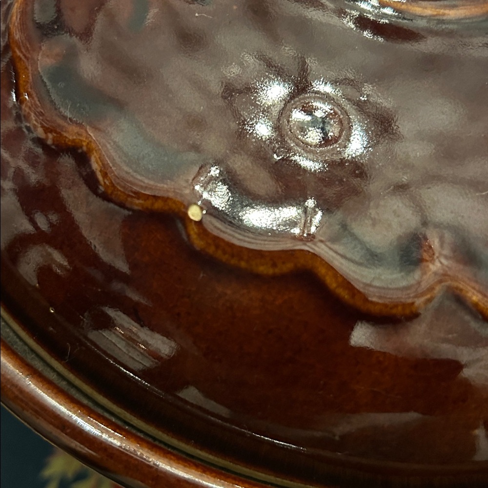 Marcrest Vintage old fashioned stoneware Dutch Oven Daisy and Dot pattern - Picture 6 of 12